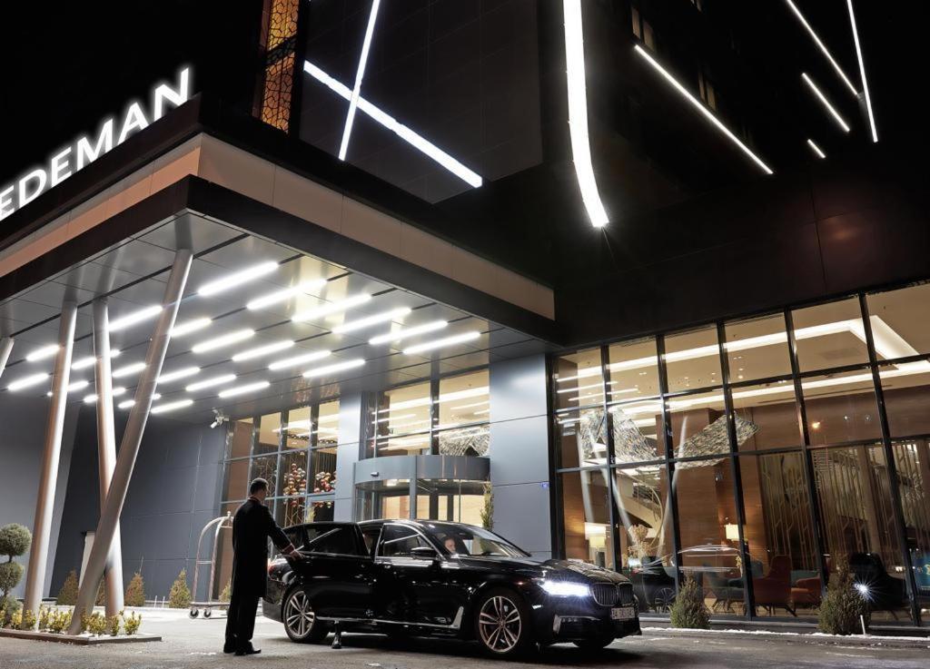Dedeman Kayseri Luaran gambar